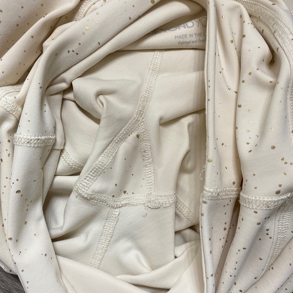 Beyond Yoga High Waisted Alloy Ombre Midi Leggings - Picture 11 of 12